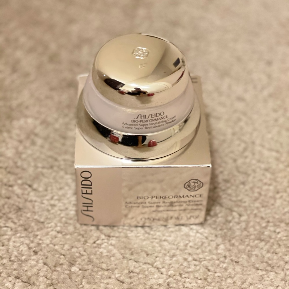 SHISEIDO bio-performance ad sup revitalizing cream